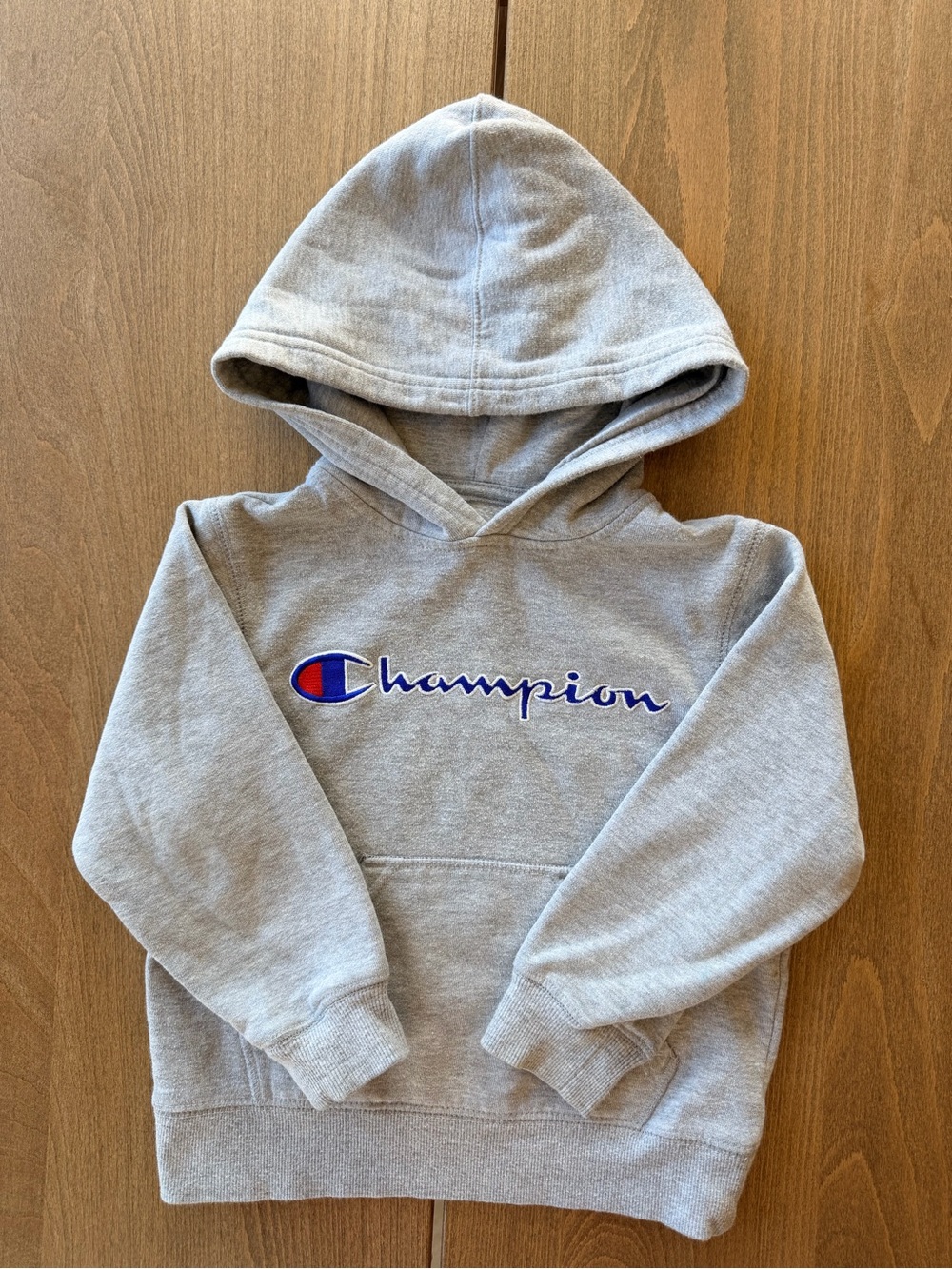 3/$25 Champion Hoodie Gray Fleece Pullover Sweatshirt Kids Size 5 Logo Pocket